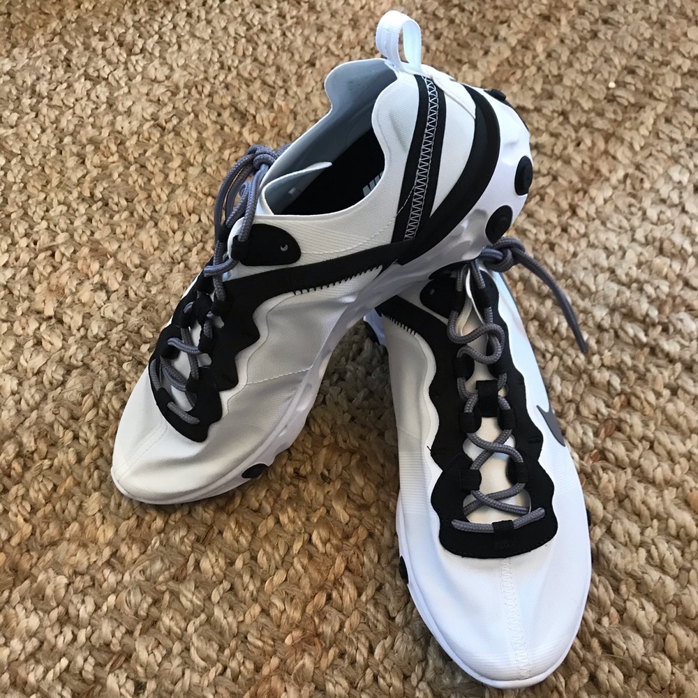 Nike Element React